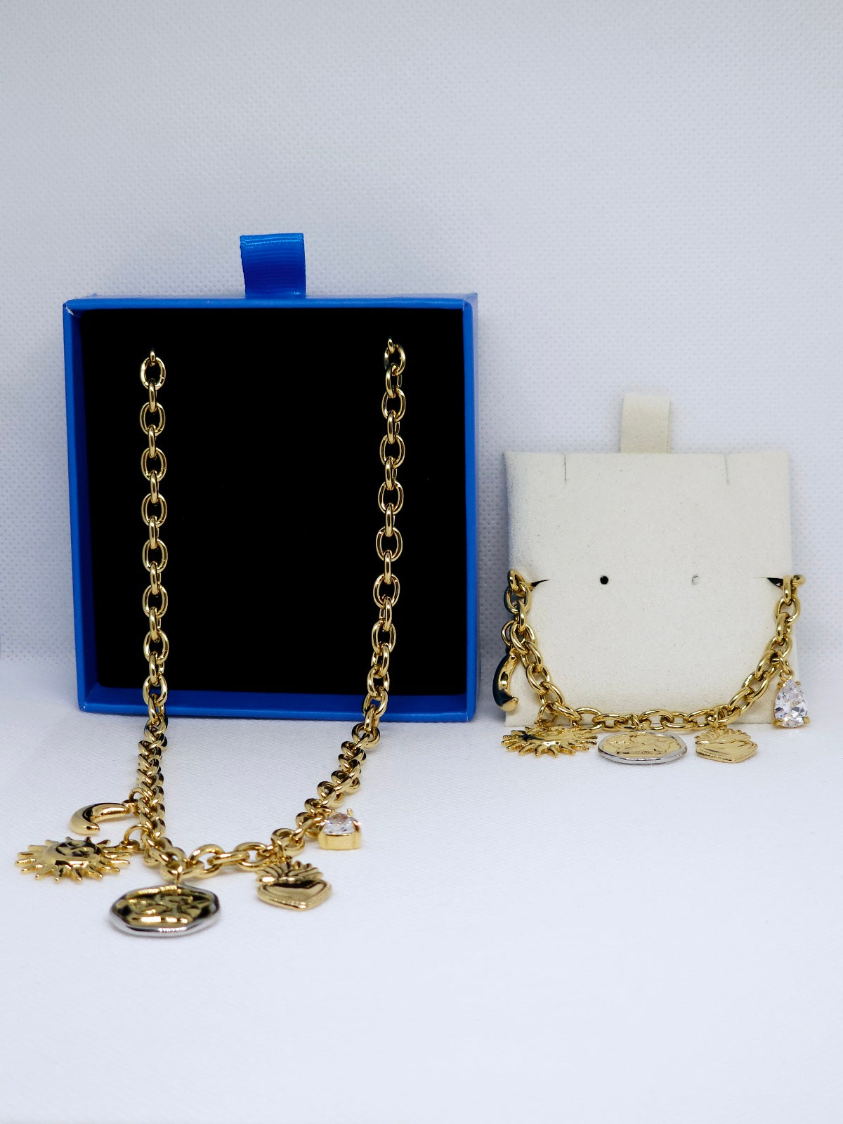 Coffret Bijoux Colliers -Bracelets (SPECIAL Saint valentin )